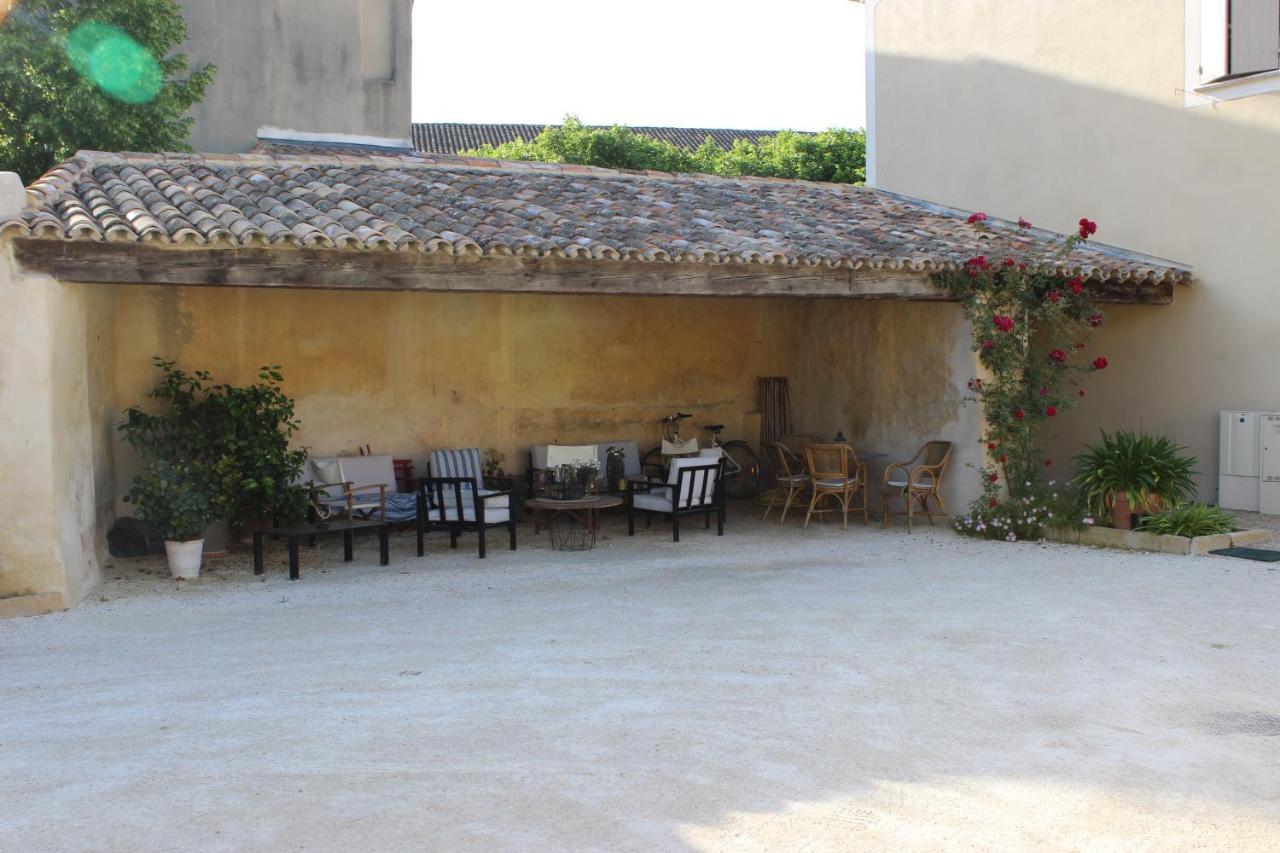 Entre Les Sorgues Ardoise Daire LʼIsle-sur-la-Sorgue Dış mekan fotoğraf